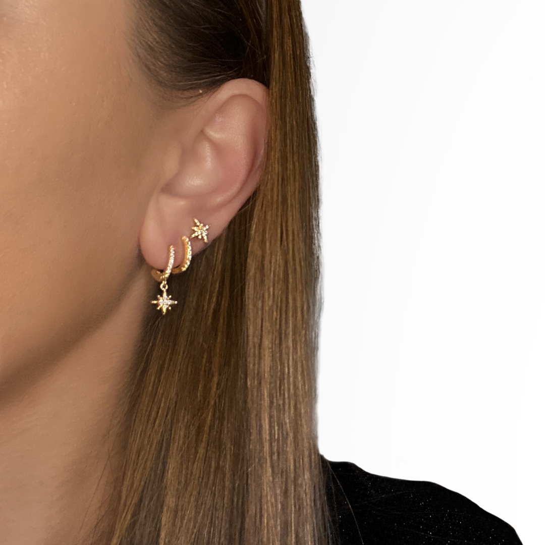 Puces d’Oreilles ÉTOILES Fines – Plaqué or 18 carats | Assara Bijoux